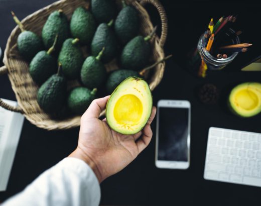 Avocado: Un superaliment cu beneficii dovedite